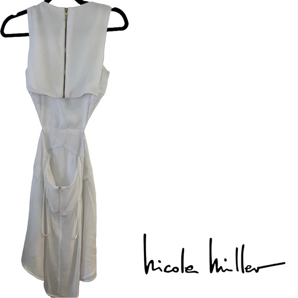 Nicole Miller | White Sleeveless + Backless Dress | Size 4 - Picture 2 of 3